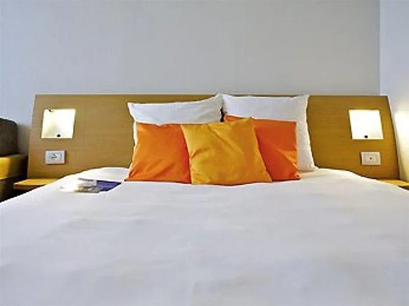Novotel Milano Linate Aeroporto Milan
