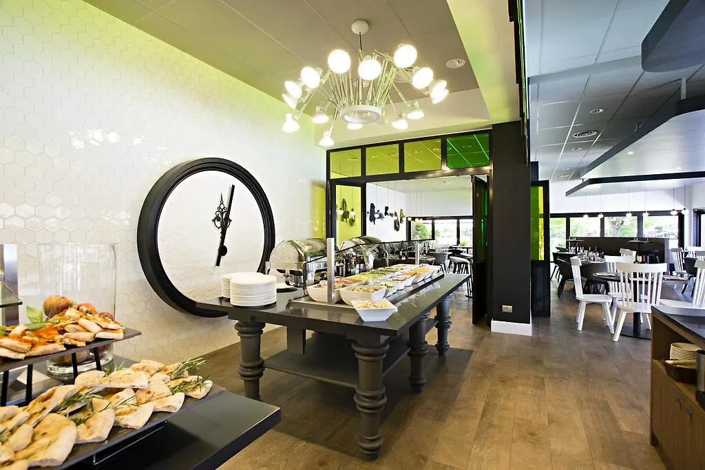 **** Hotel Novotel Milano Linate Aeroporto Italy